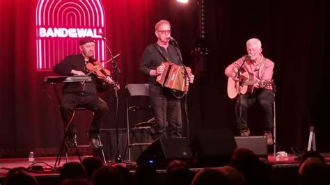 oysterband hal an tow.